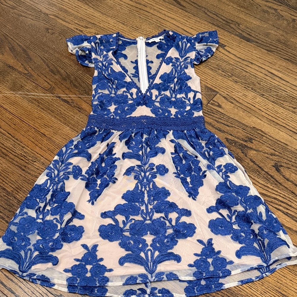 For love and Lemons Dress size XS Temecula mini dress